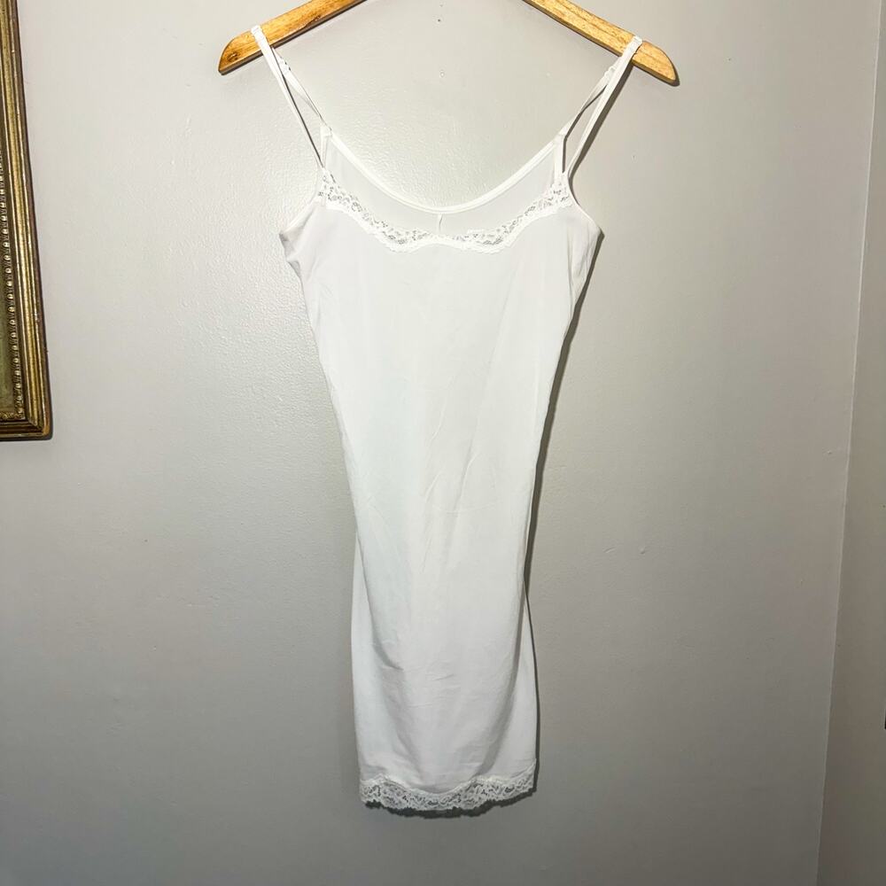 SKIMS White Lace Trim Slip Dress Small Mini Full Slip Nightgown Coquette Kim K